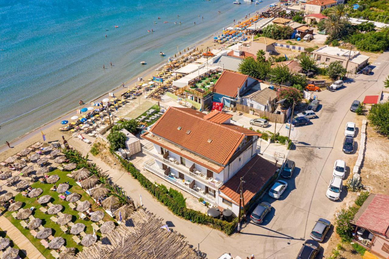 Horizon Apartments - Beachfront Luxury, By Zantewize ラガナス エクステリア 写真